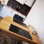 Ema Apartment