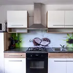 Ema Apartment