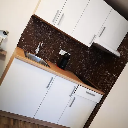 Ema Appartement *