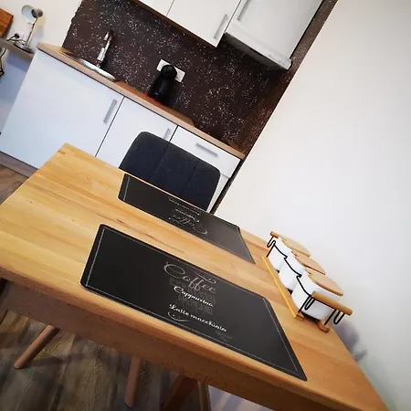 Ema Apartment